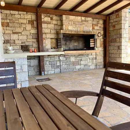 Kalamavros Nature - Kythoikies Hotell 3*
