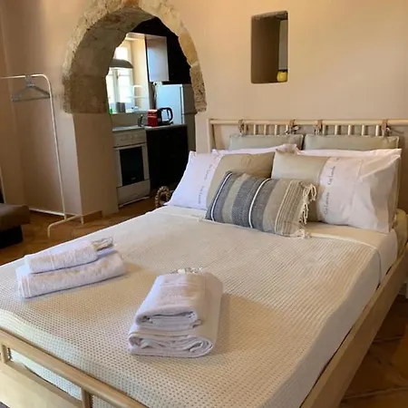 Kalamavros Nature - Kythoikies Hotell 3*