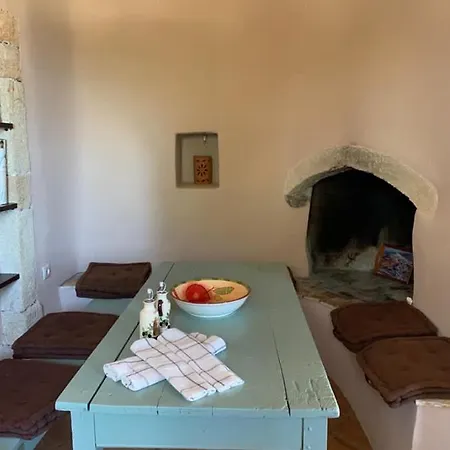Kalamavros Nature - Kythoikies Hotell 3*